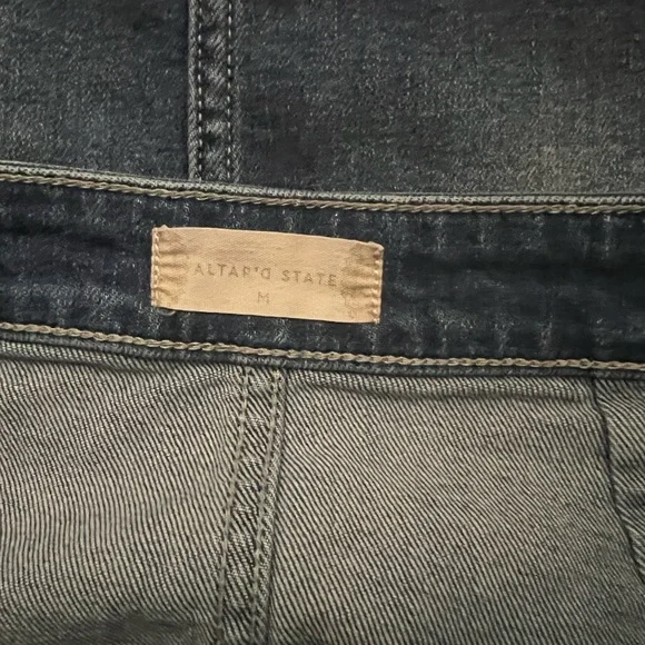 Altar’d State Mini Jean Skirt Medium Wash Denim Size Medium cotton blend pockets - Picture 3 of 5